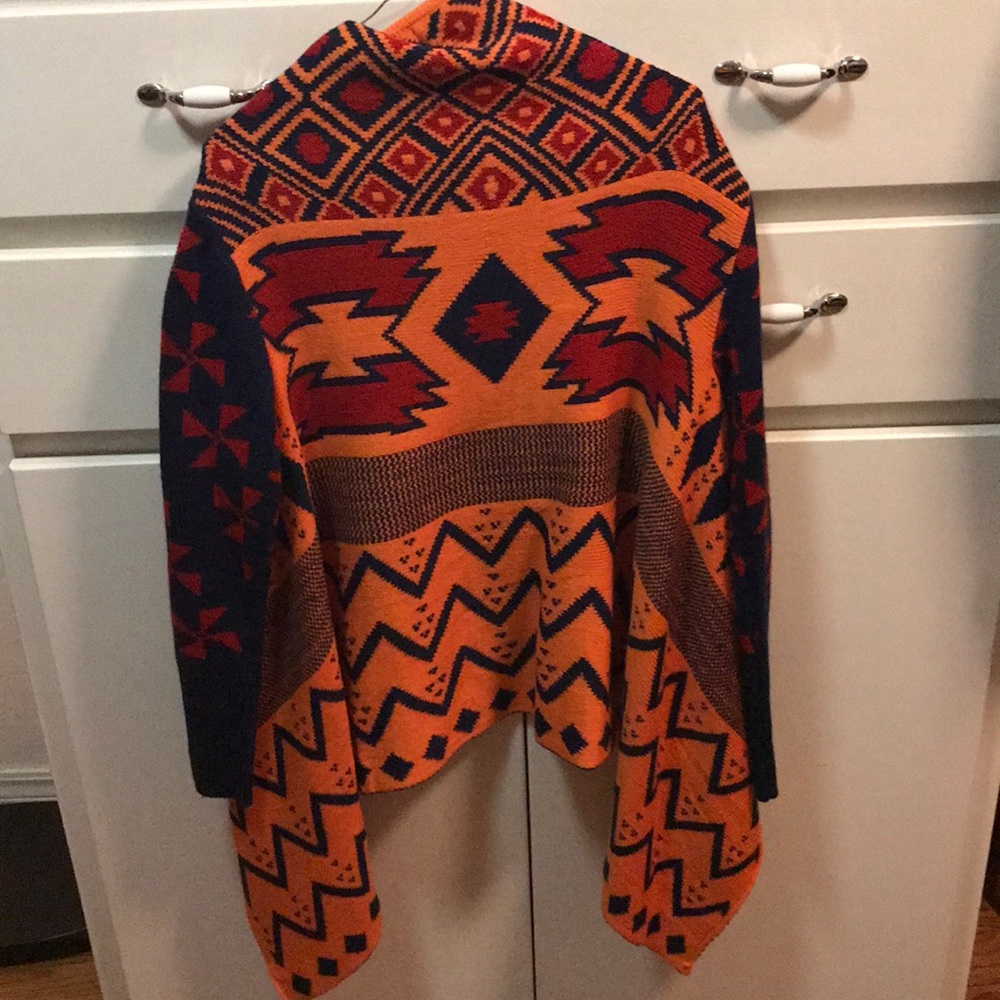 Aztec Cardigan - Picture 2 of 2